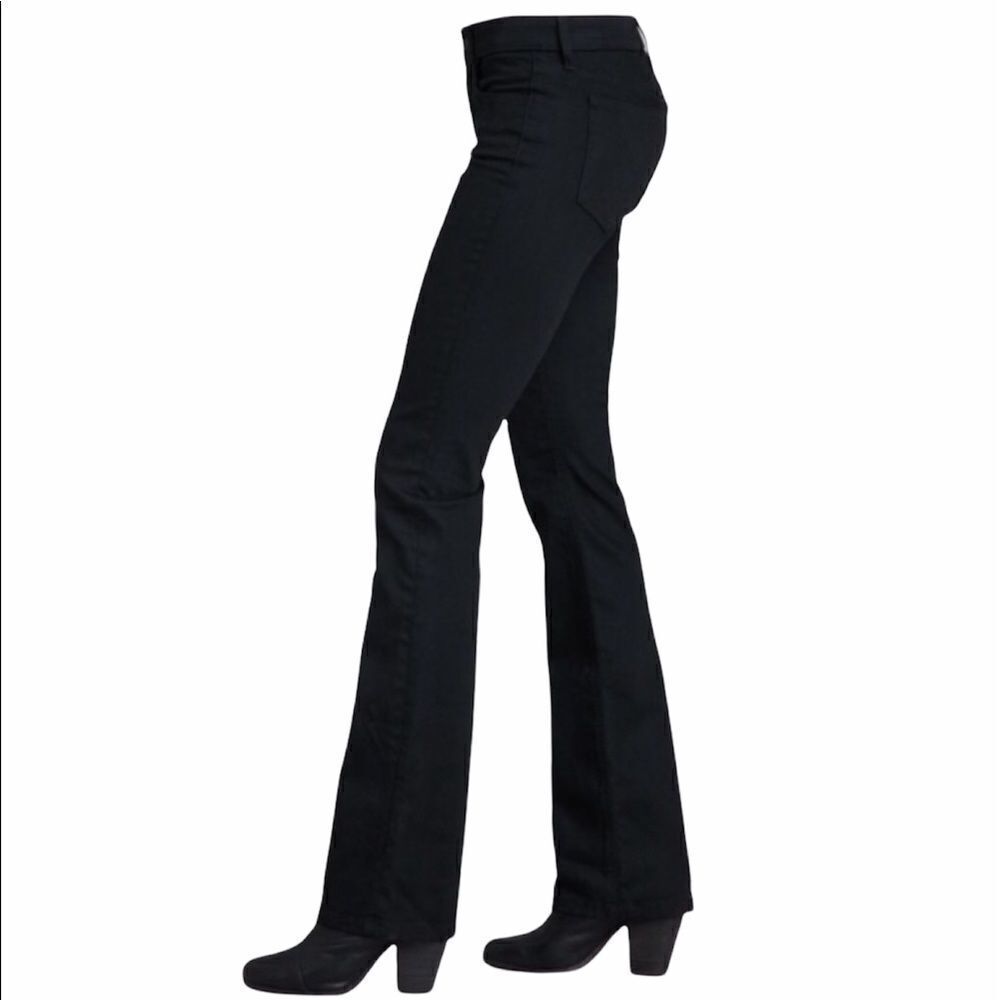 Joe’s Jeans Blacrk Denim Keith Socialite Classic Bootcut Jeans